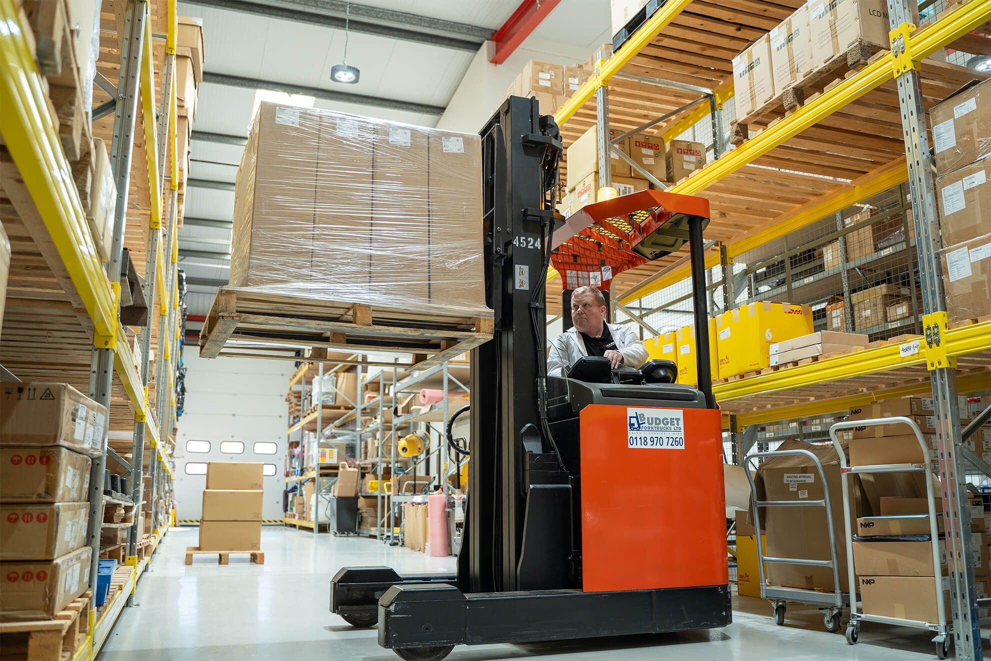 Warehouse Sourcing.jpg Warehouse Sourcing.jpg